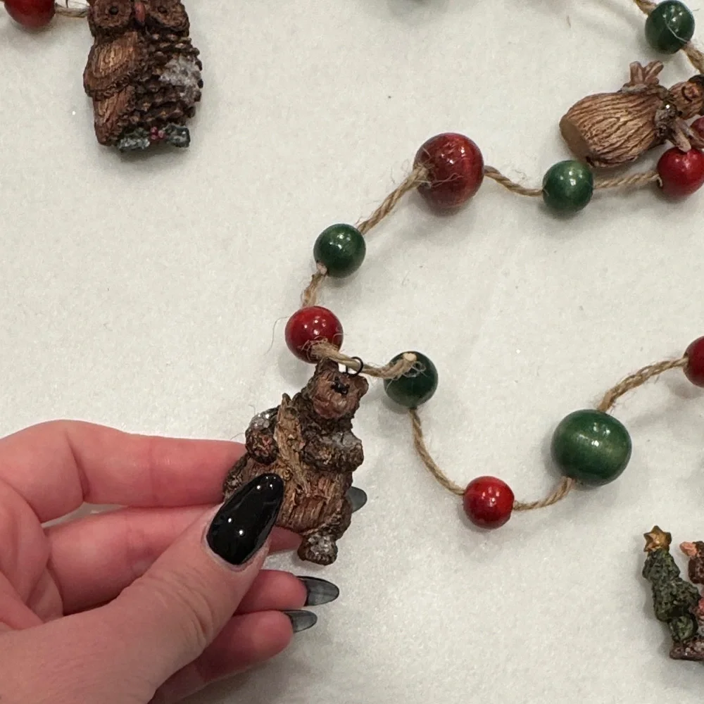 Vintage Red and Green Beaded Garland with Wooden Figures